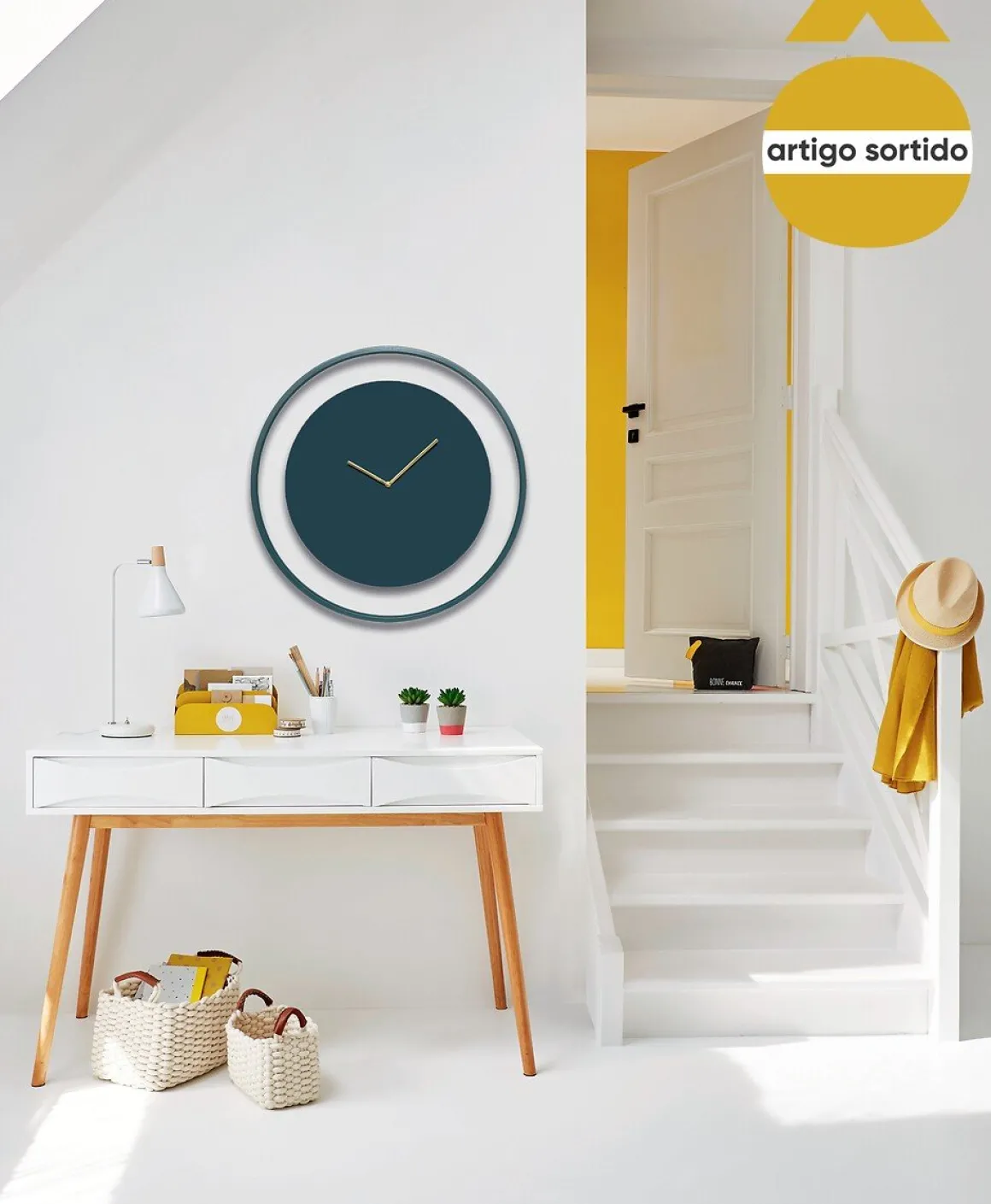 Relógio de parede em metal 58cm