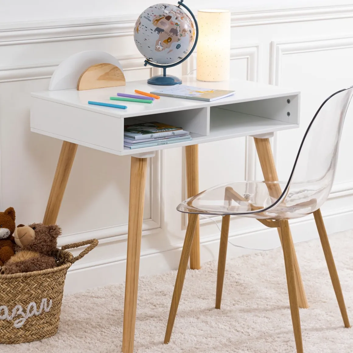 Secretária branca em mdf e madeira pinho