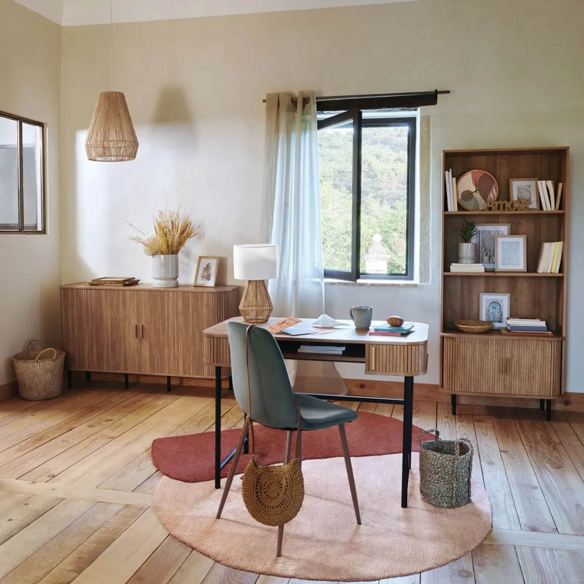 Secretária COLVA bege com 2 portas