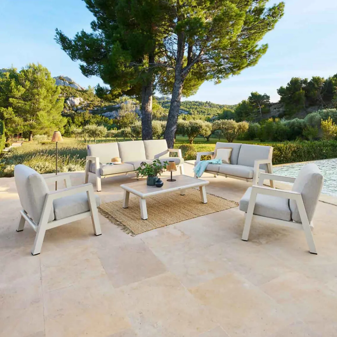 Sofá AXIOME cru e cinza em alumínio