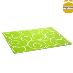 Tábua de cozinha em vidro decorada