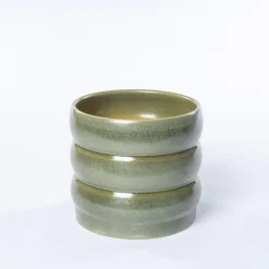 Vaso de cerâmica ondulado verde 16cm