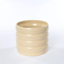 Vaso de cerâmica ondulado bege 19,5cm