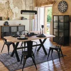 Vitrina TIBO preta em metal com 2 portas 160cm